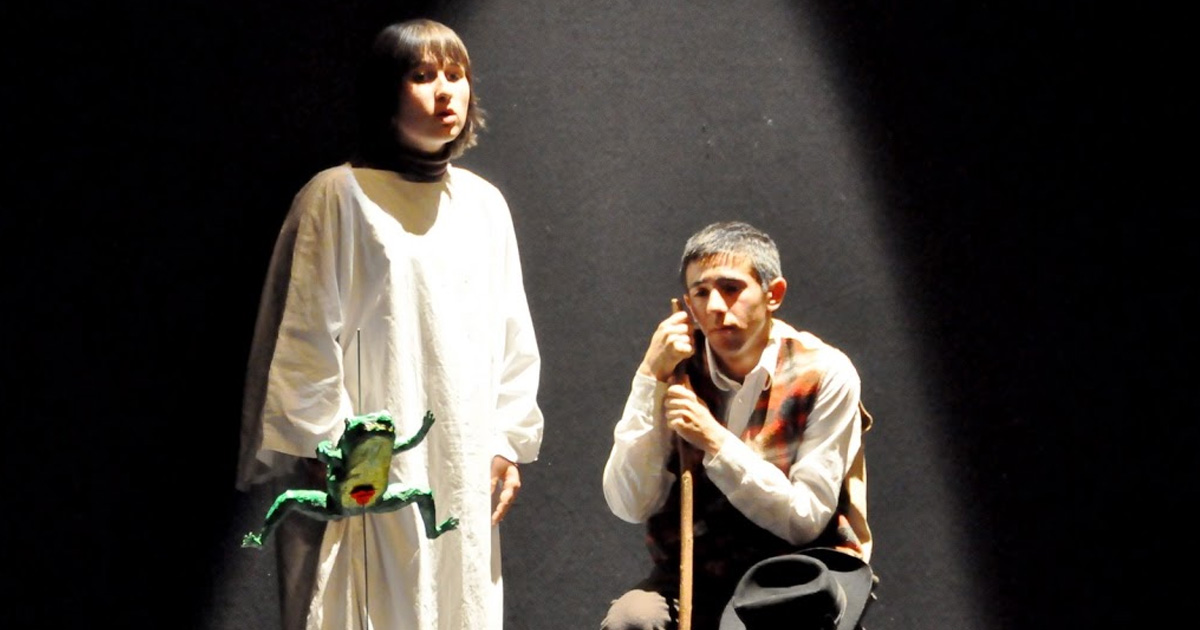 Teatro da Caverna participa na mostra de teatro escolar no Teatro das Figuras